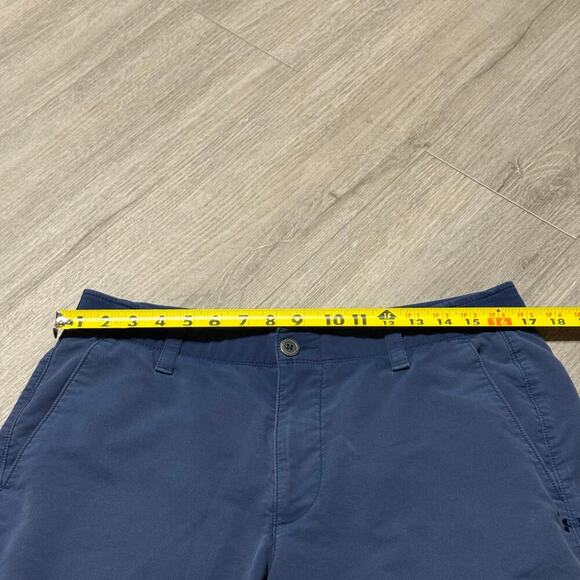 Under Armour Men’s Blue Golf Shorts Size 34 Loose Fit Flat Front Active - Picture 5 of 7